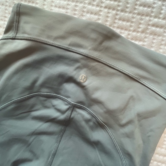 Lululemon Power Thru High Rise Tight Rhino Grey - Picture 8 of 11